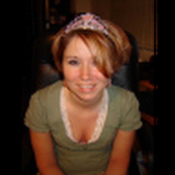 Meet your Posher, Christina - Picture 1 of 1